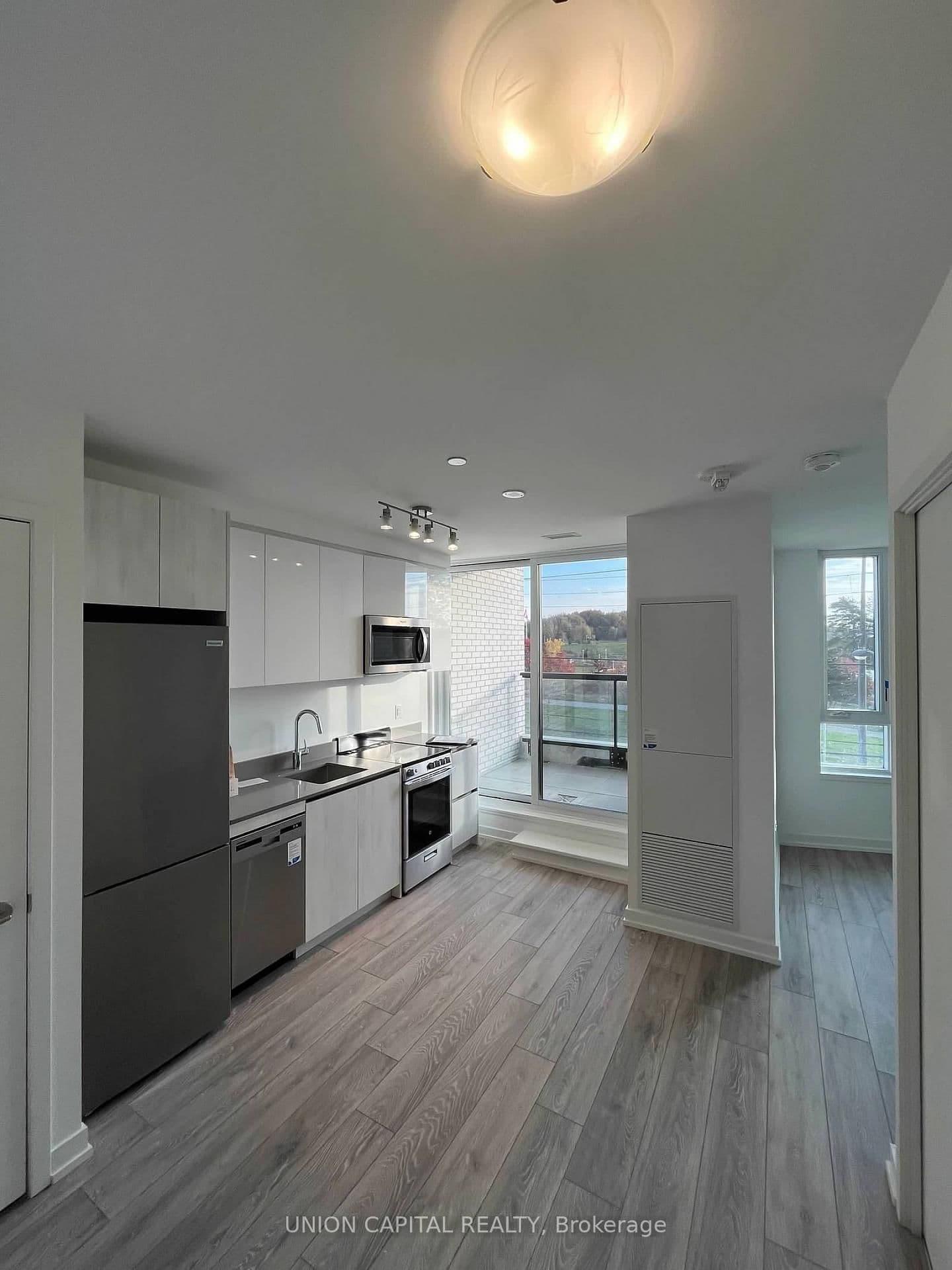#320 - 3100 Keele Street