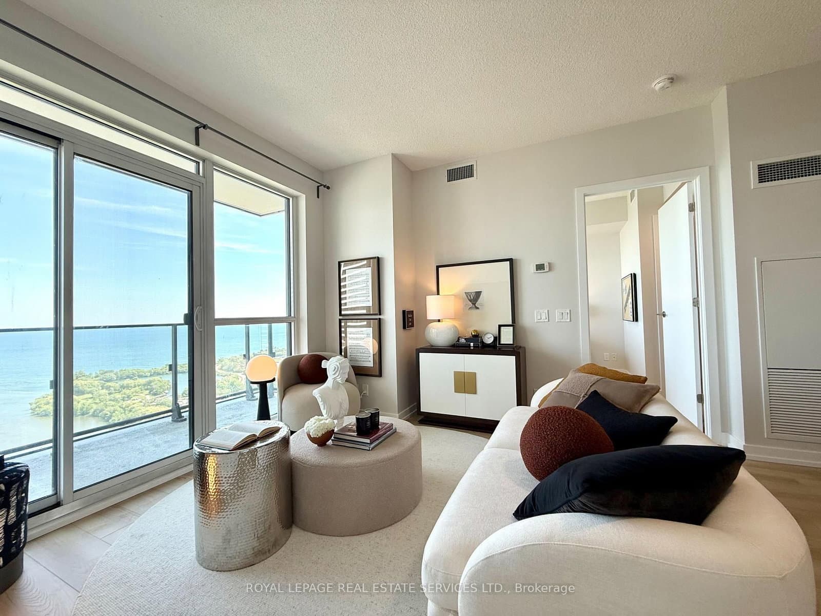 #3310 - 2200 Lake Shore Boulevard W