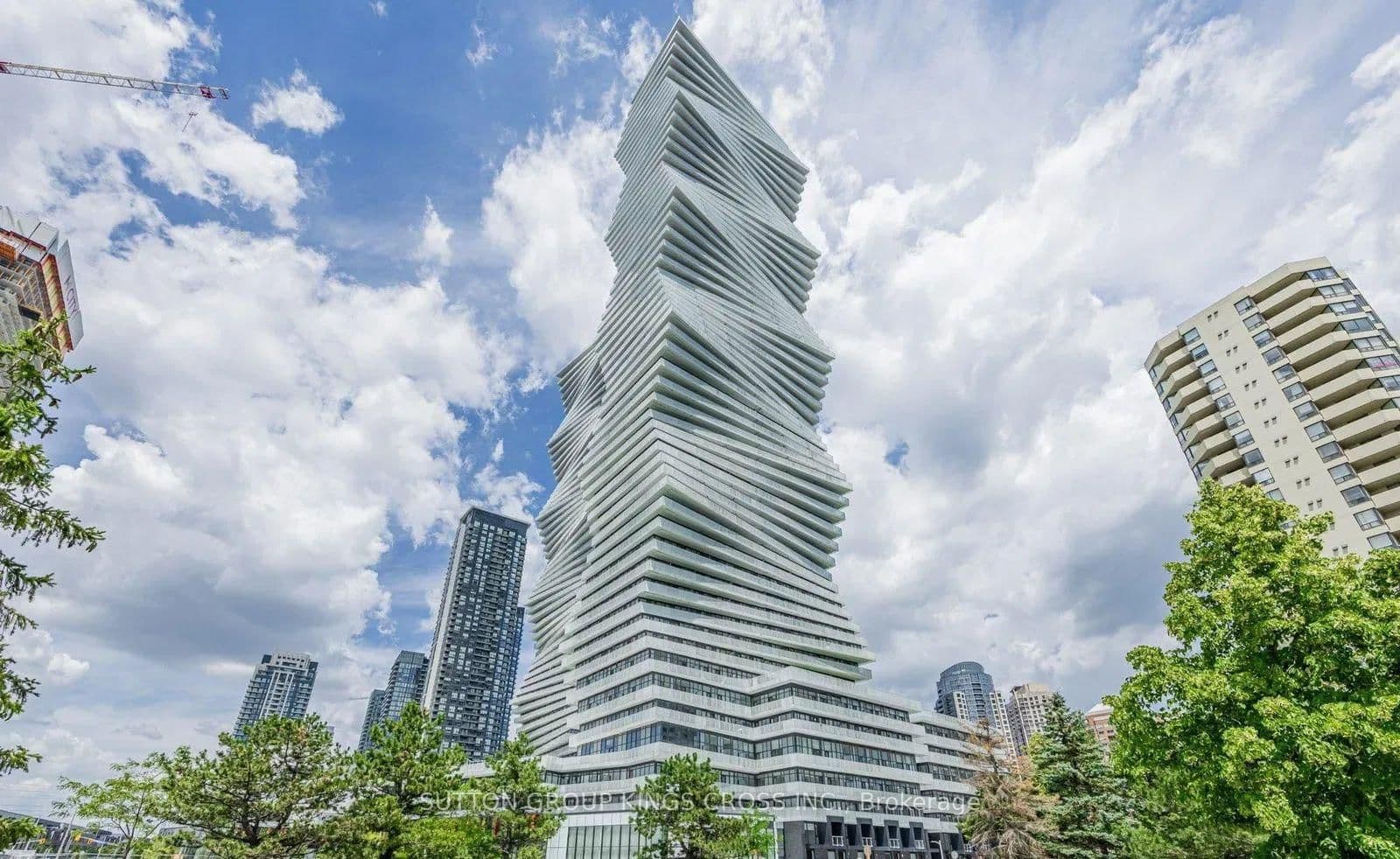 #2504 - 3883 Quartz Road