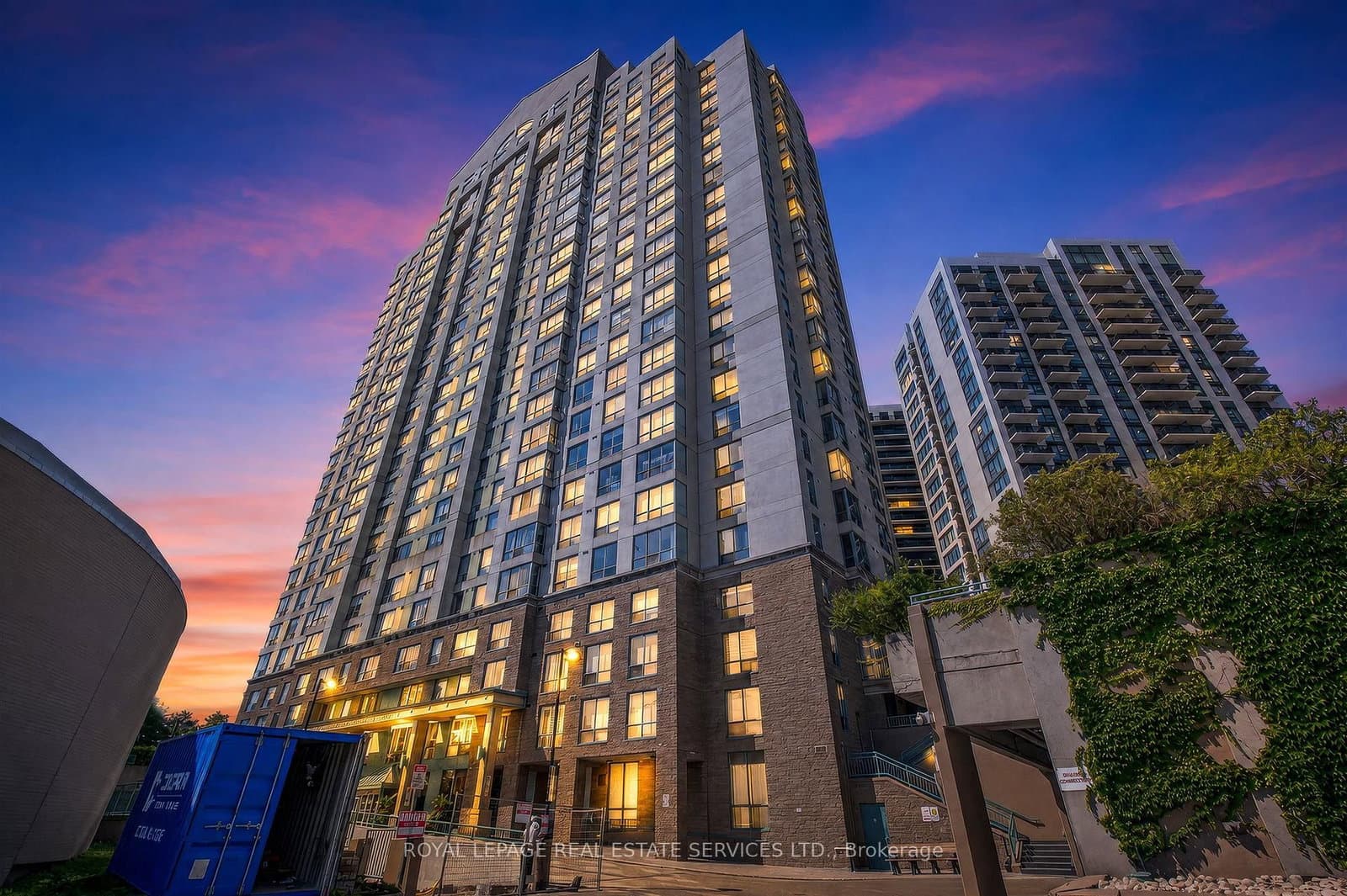 101 Subway Crescent, Unit 1711