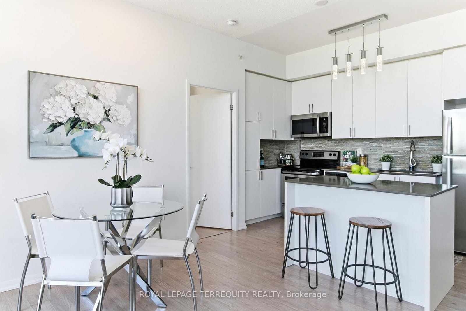 36 Via Bagnato Boulevard, Unit 831