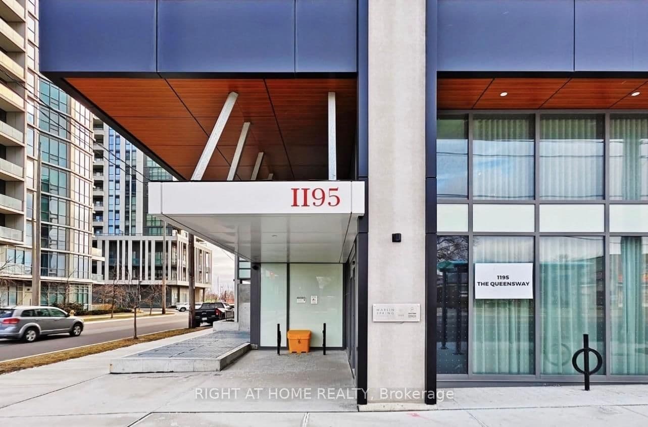 #704 - 1195 The Queensway