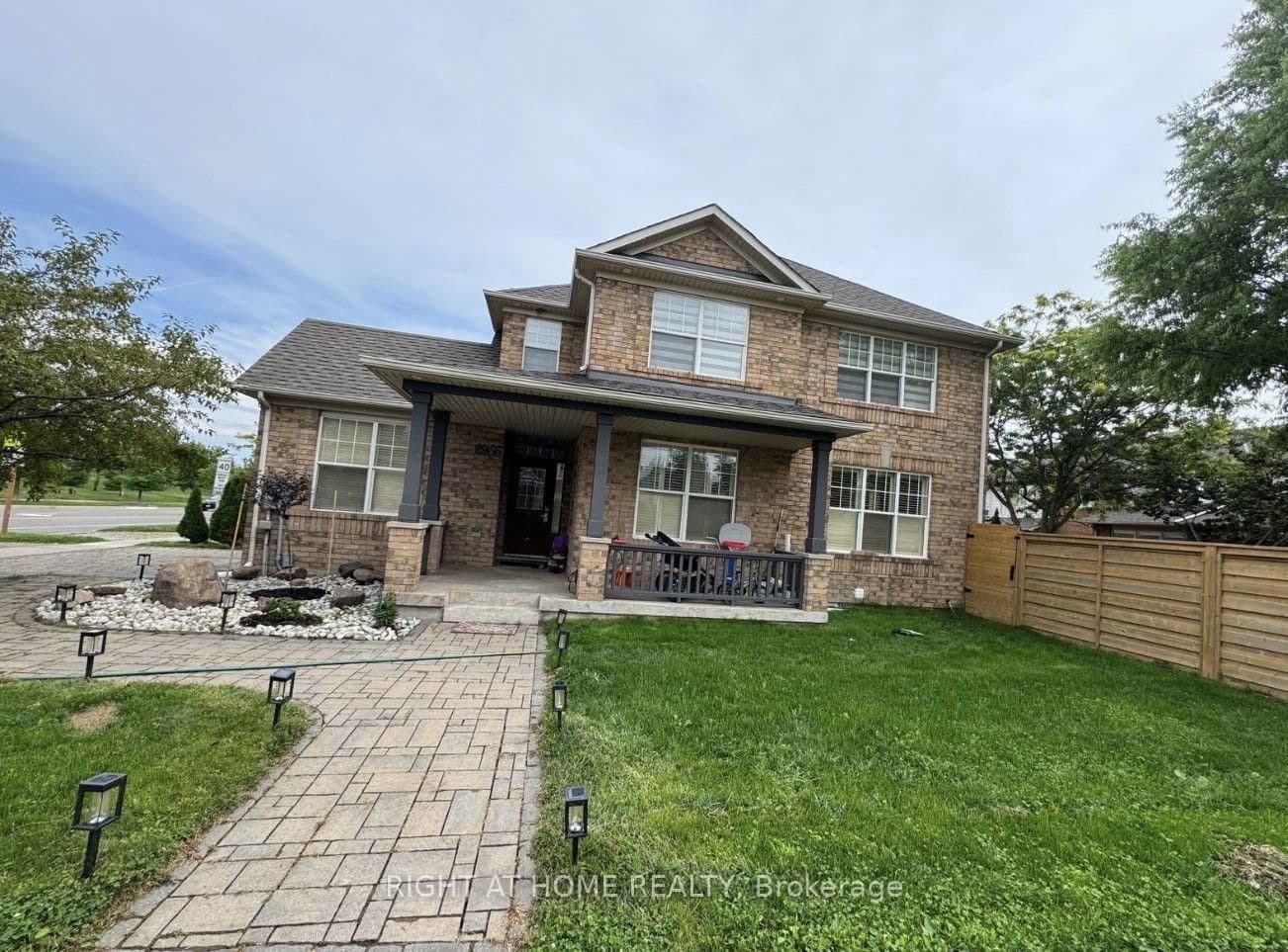 2956 Westoak Trails Boulevard