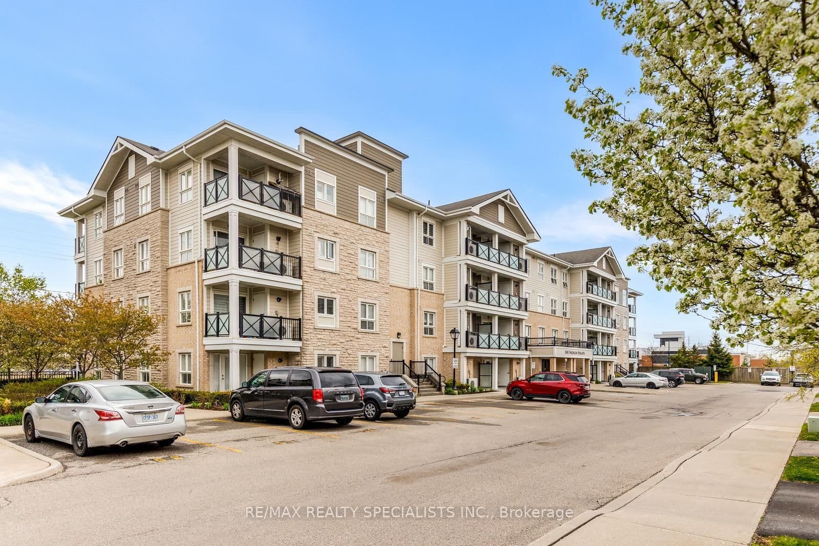#209 - 1045 Nadalin Heights