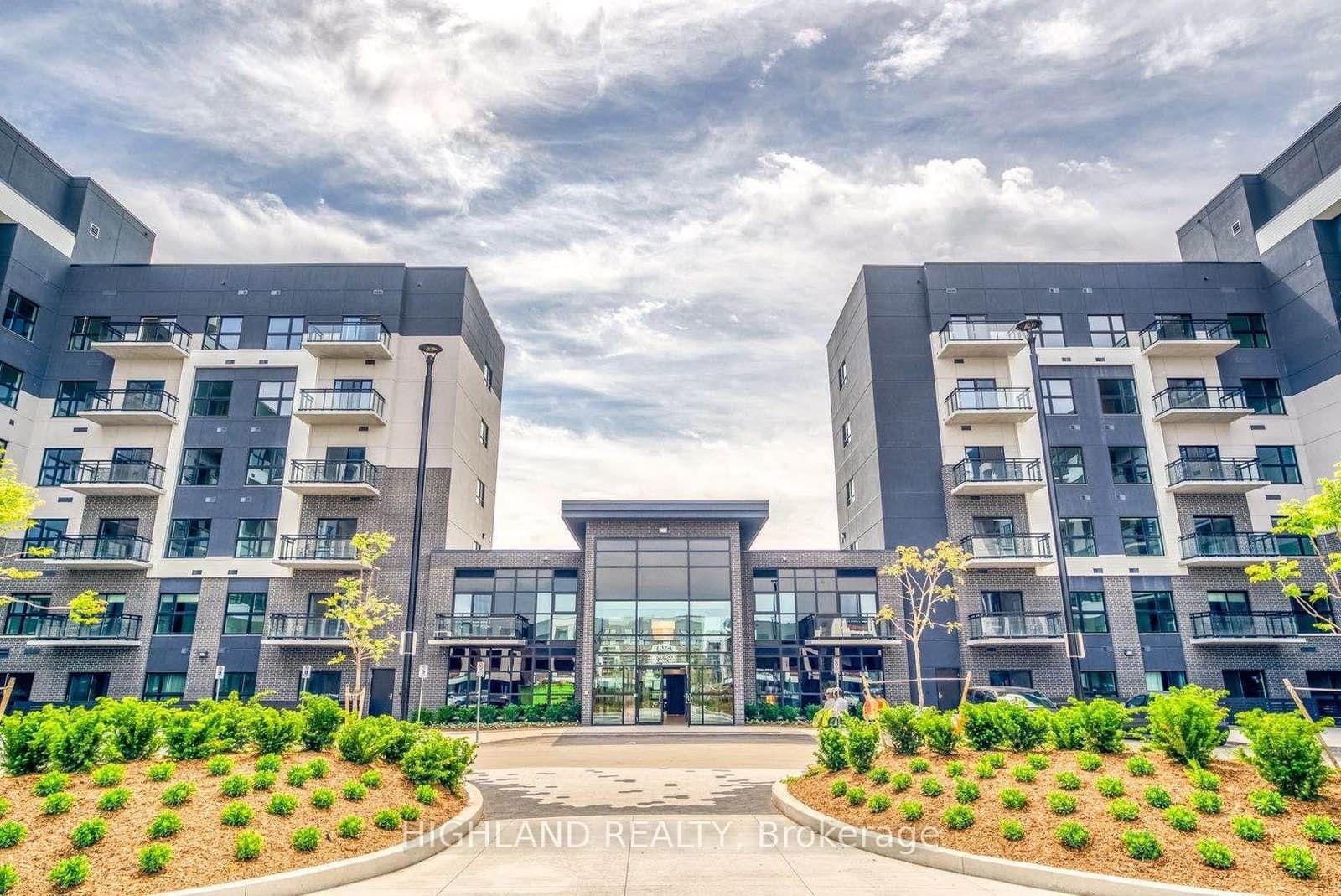 #129 - 102 Grovewood Common
