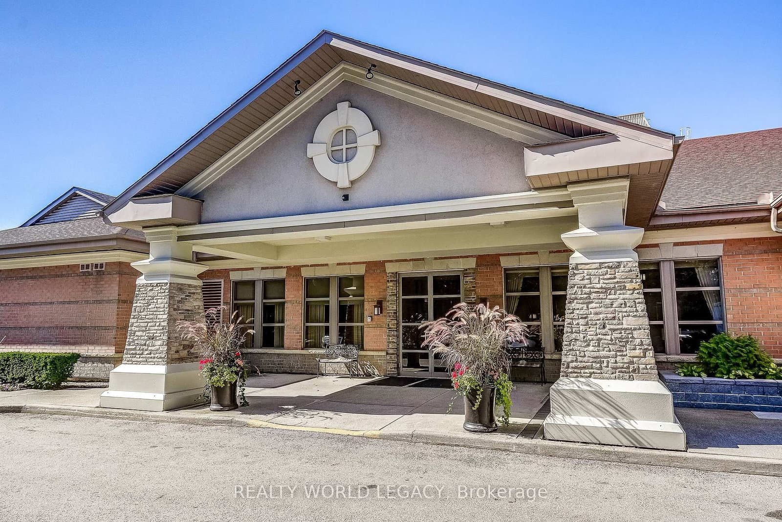 #1414 - 100 Burloak Drive