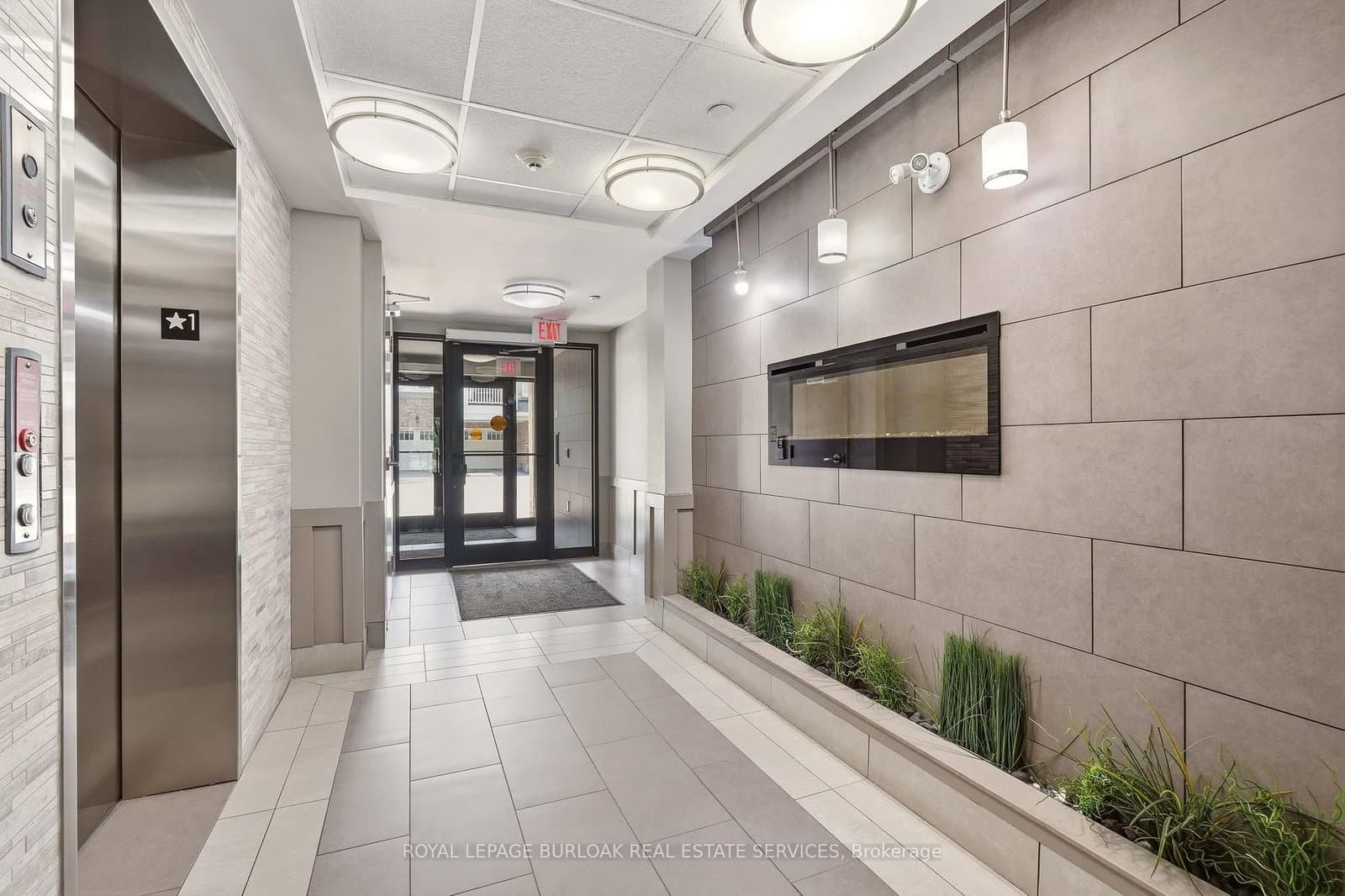 #309 - 1045 Nadalin Heights