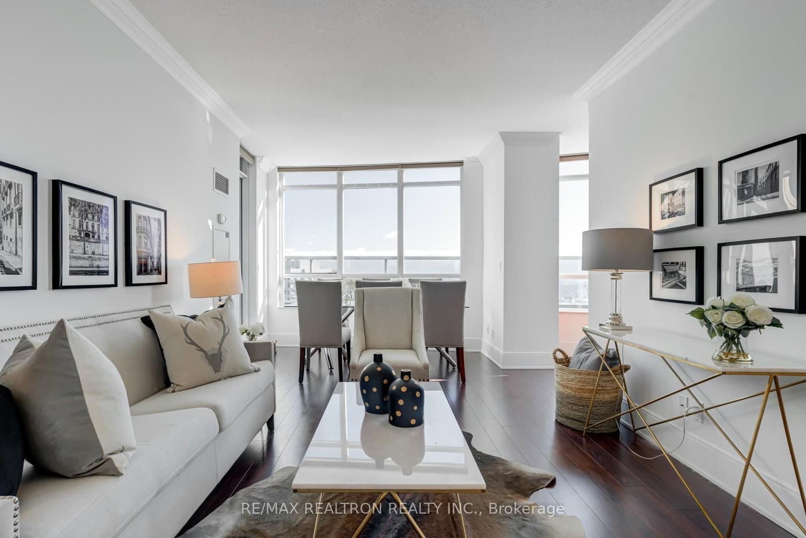 330 Burnhamthorpe Road W, Unit 3109