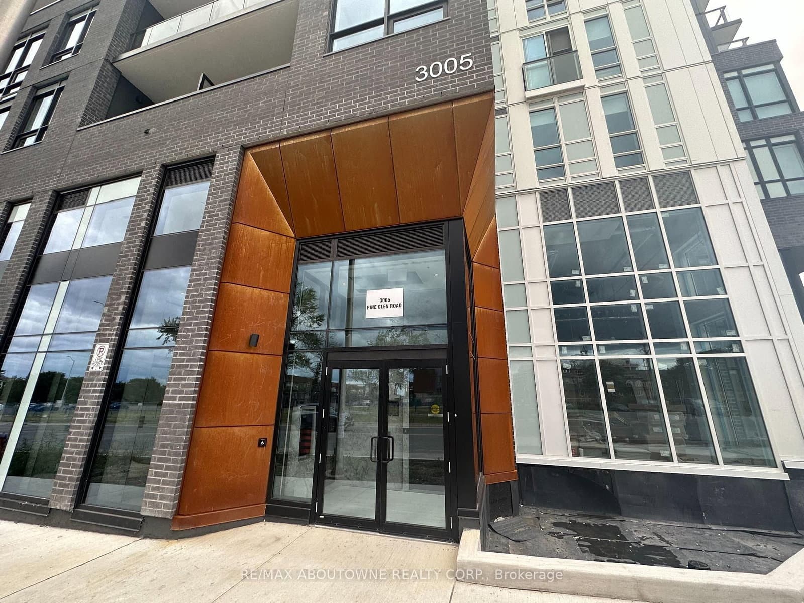 3005 Pine Glen Road, Unit 808