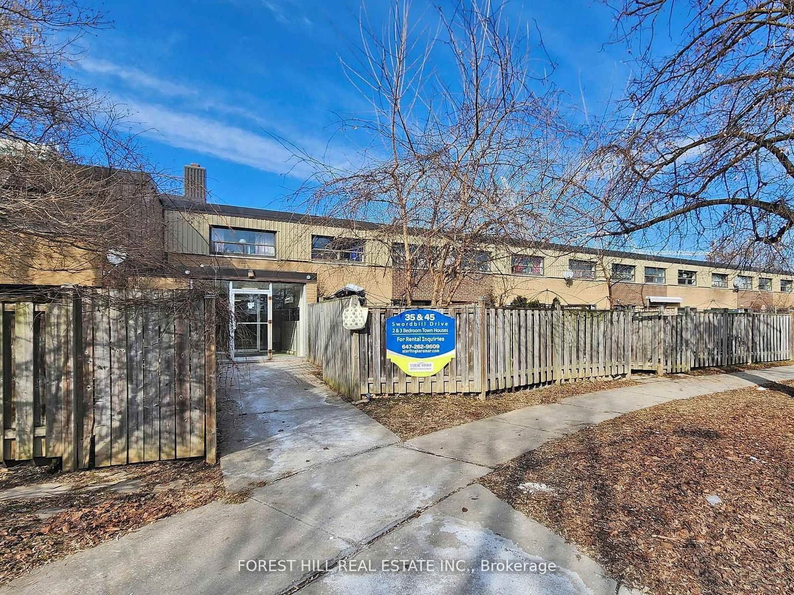 45 Swordbill Drive, Unit 8