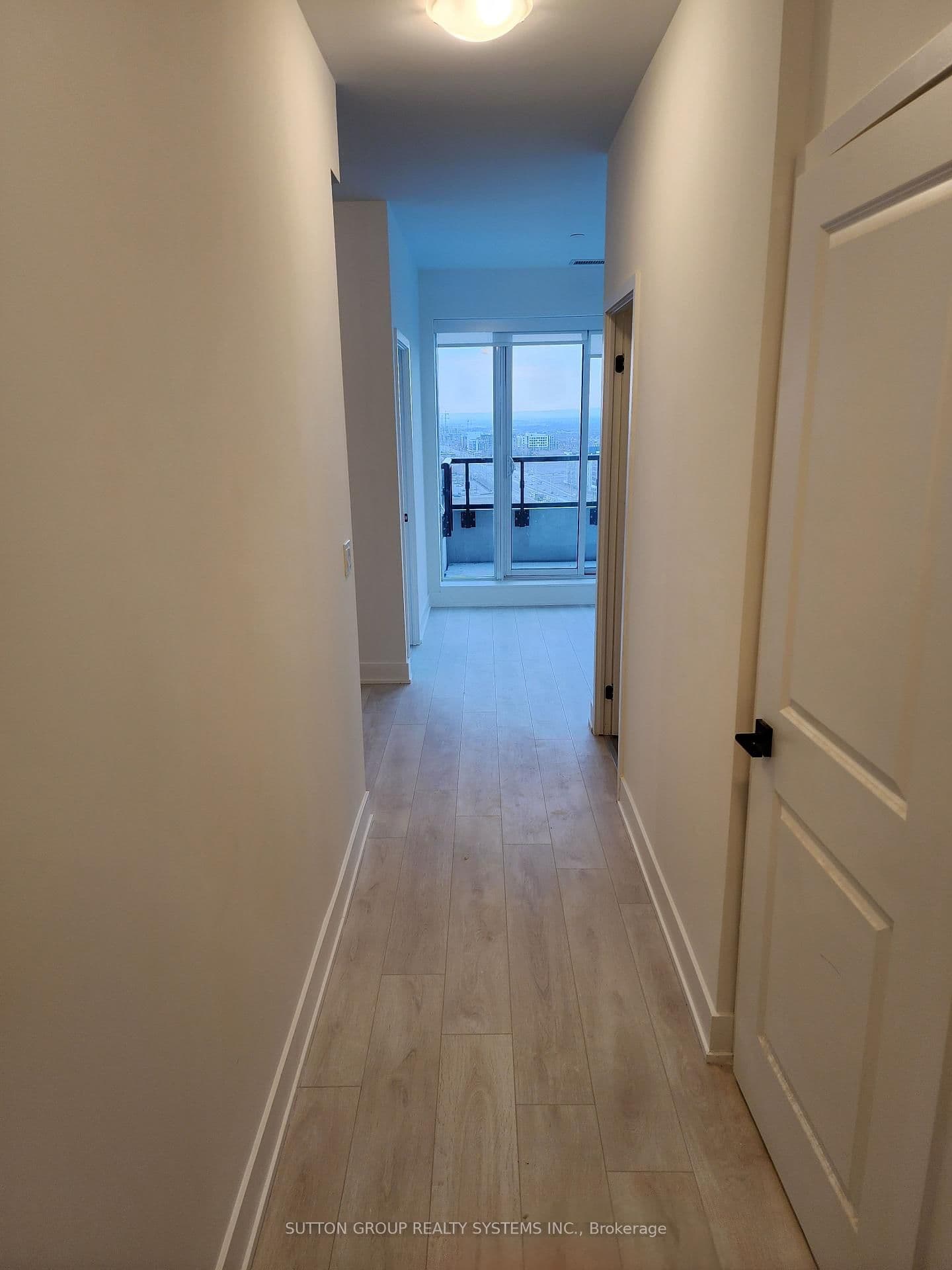 2481 Taunton Road, Unit 1702