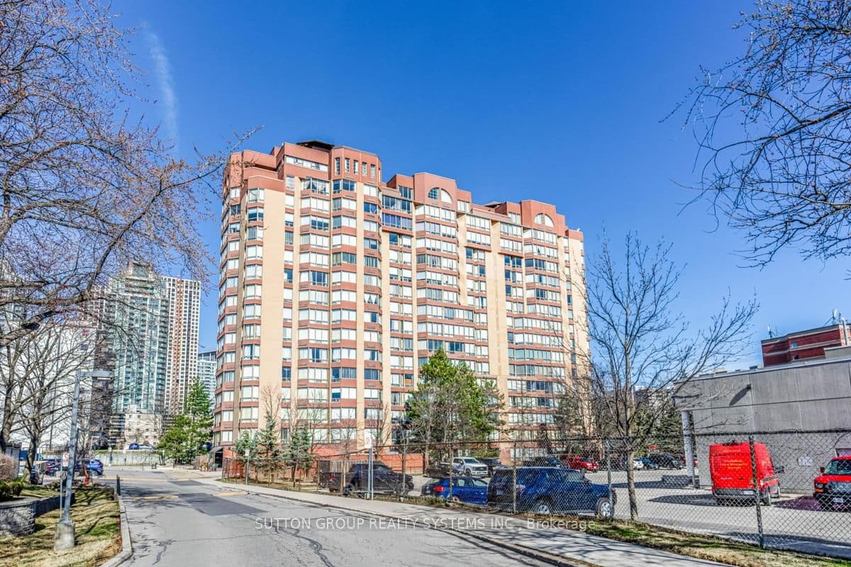 25 Fairview Road W, Unit 903