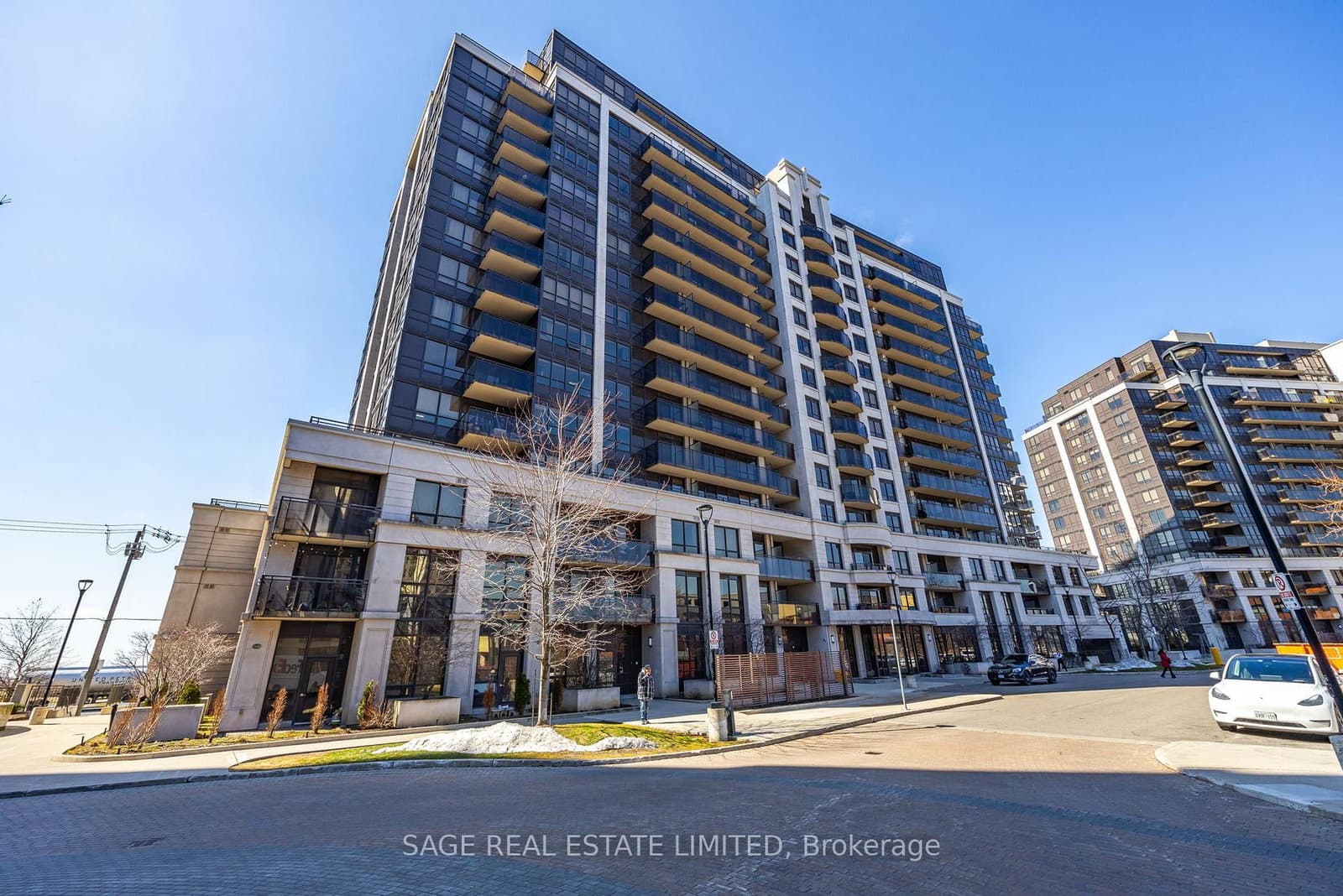 1070 Sheppard Avenue W, Unit 221