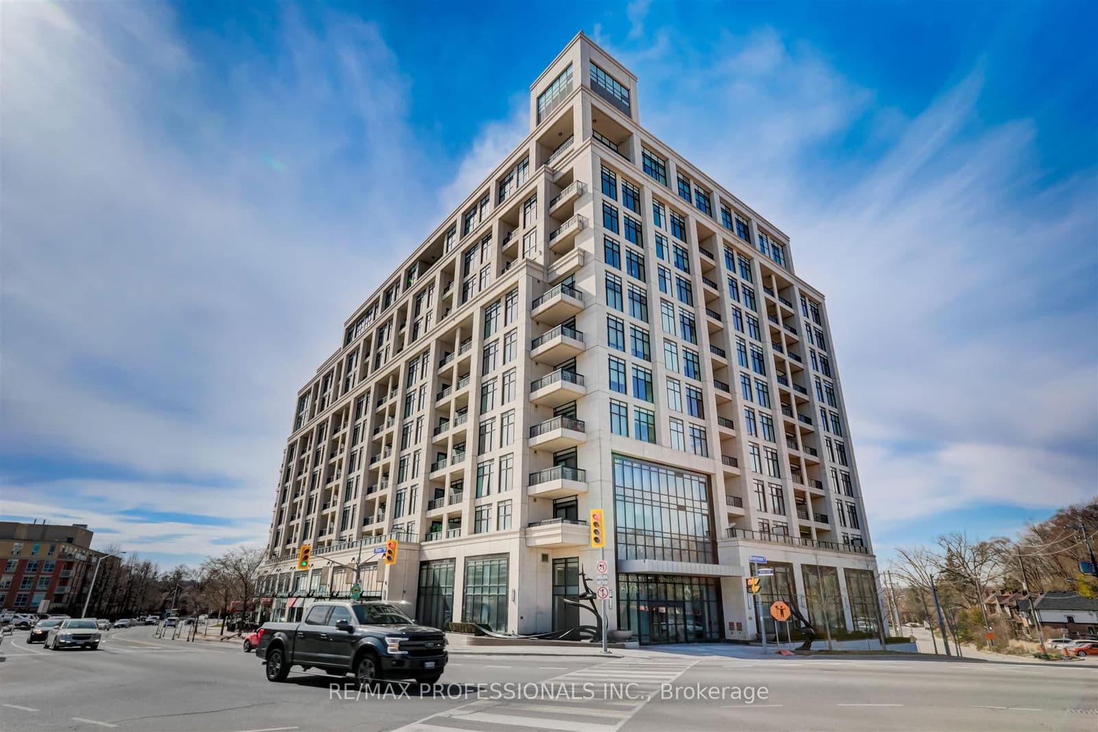 1 Old Mill Drive, Unit 1004