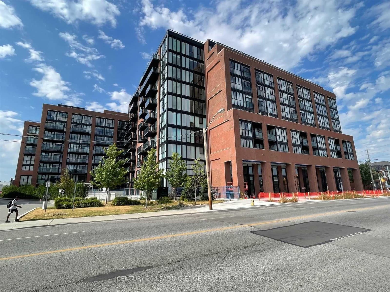 2300 St. Clair Avenue W, Unit 112
