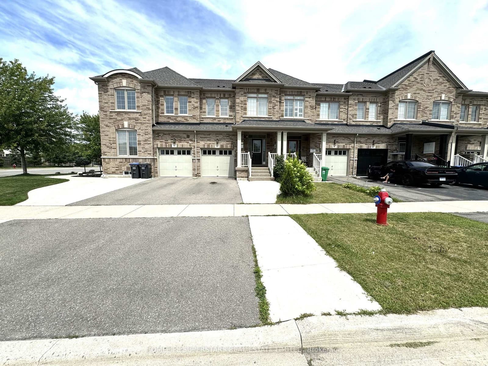 49 Lady Evelyn Crescent