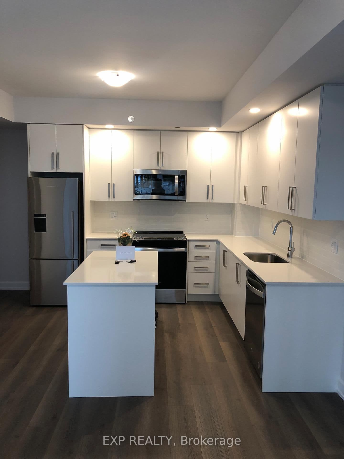 3220 William Coltson Avenue, Unit 1305