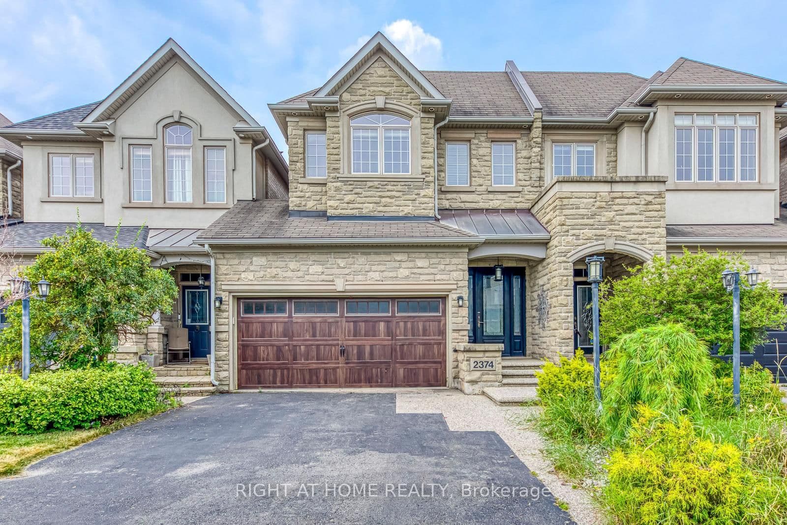 2374 Wasaga Drive