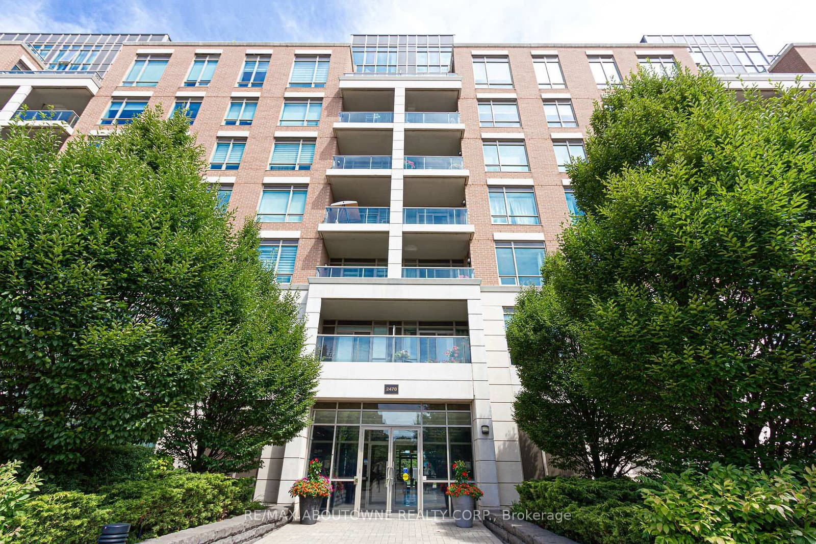 2470 Prince Michael Drive, Unit PH03