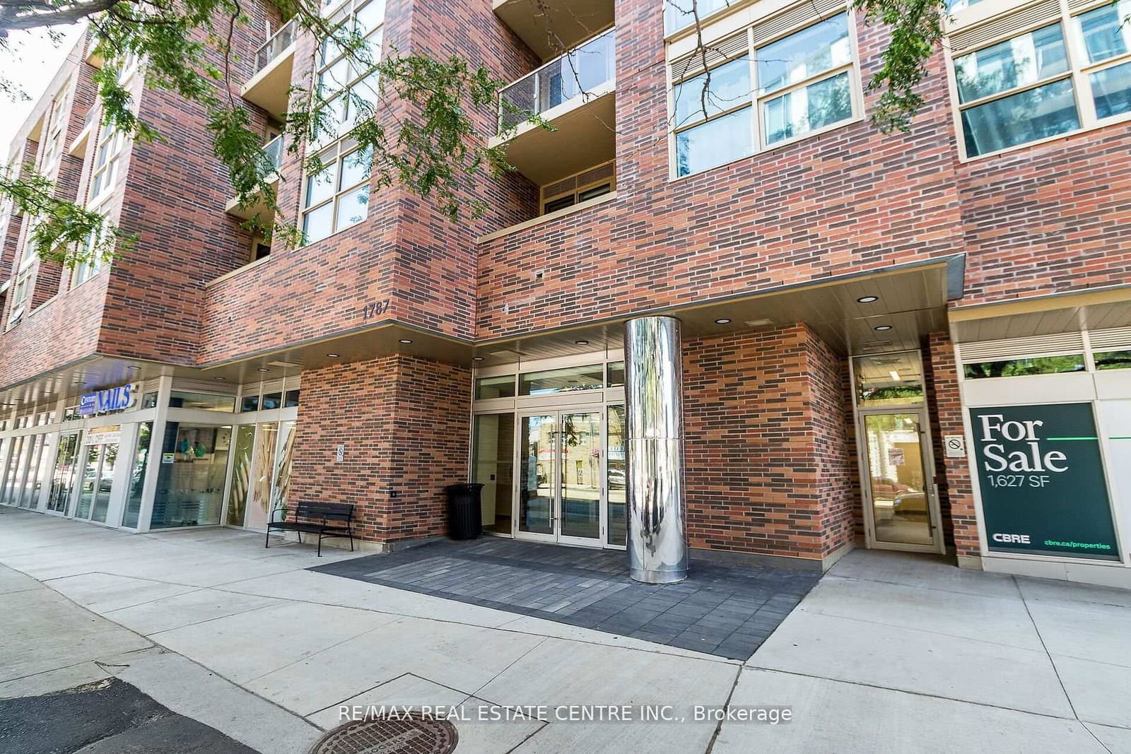 1787 St. Clair Avenue, Unit 223