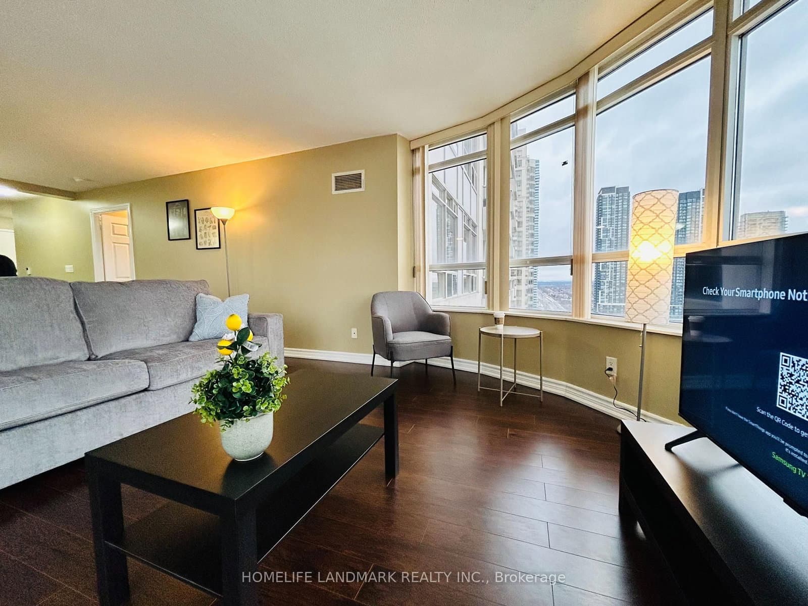 3888 Duke Of York Boulevard, Unit 2220