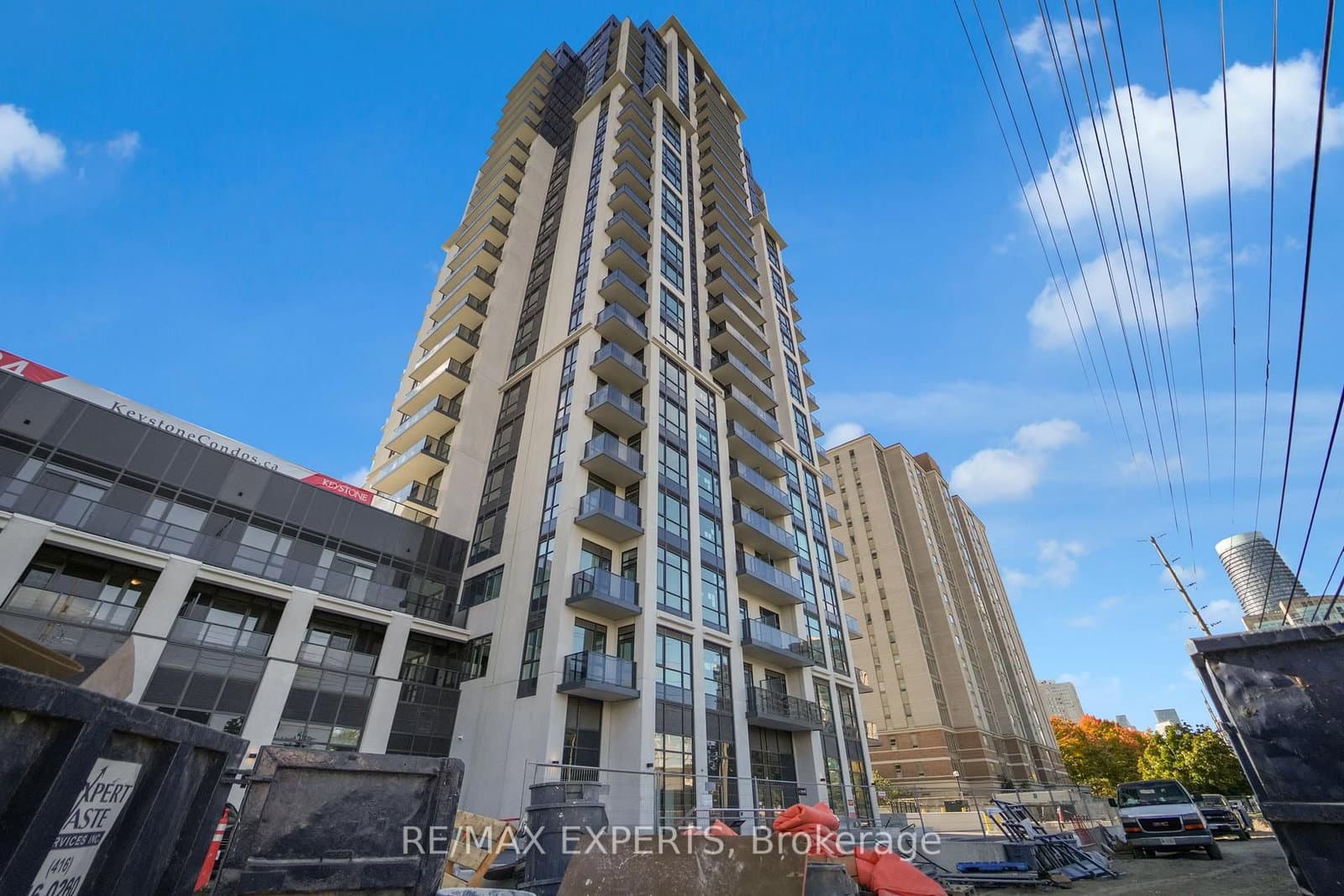 202 Burnhamthorpe Road E, Unit 908W