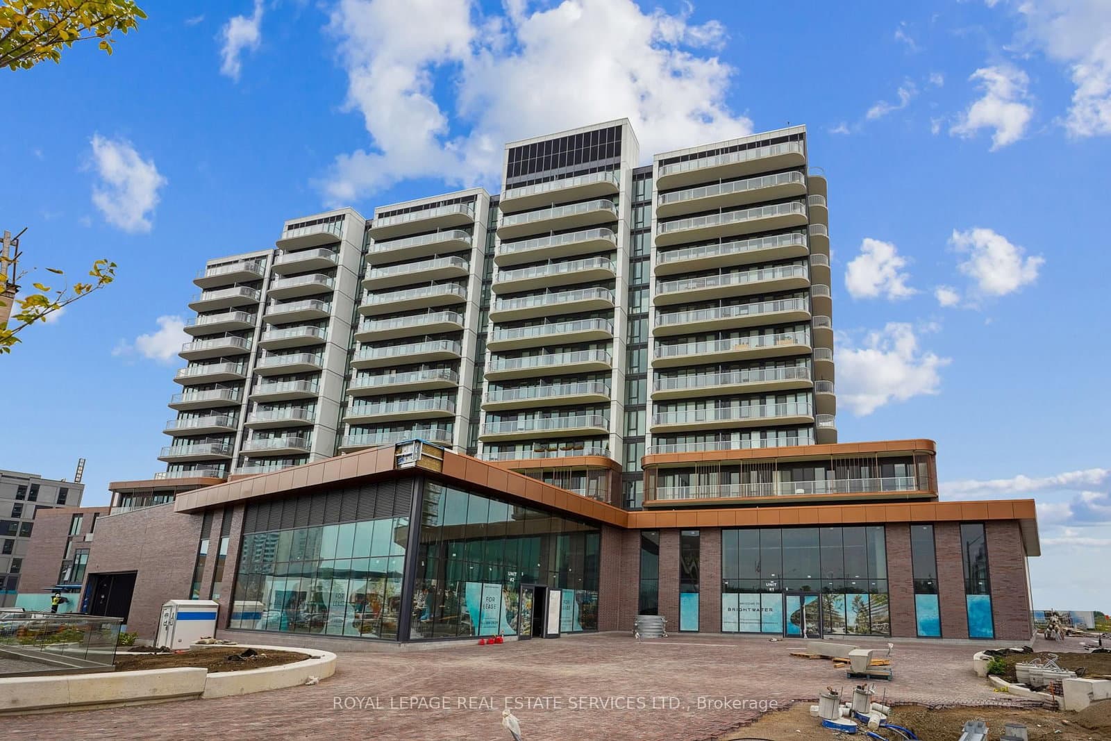 220 Missinnihe Way, Unit 1217