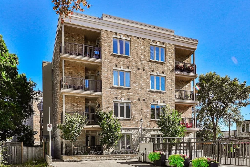 70 Stewart Street, Unit 201