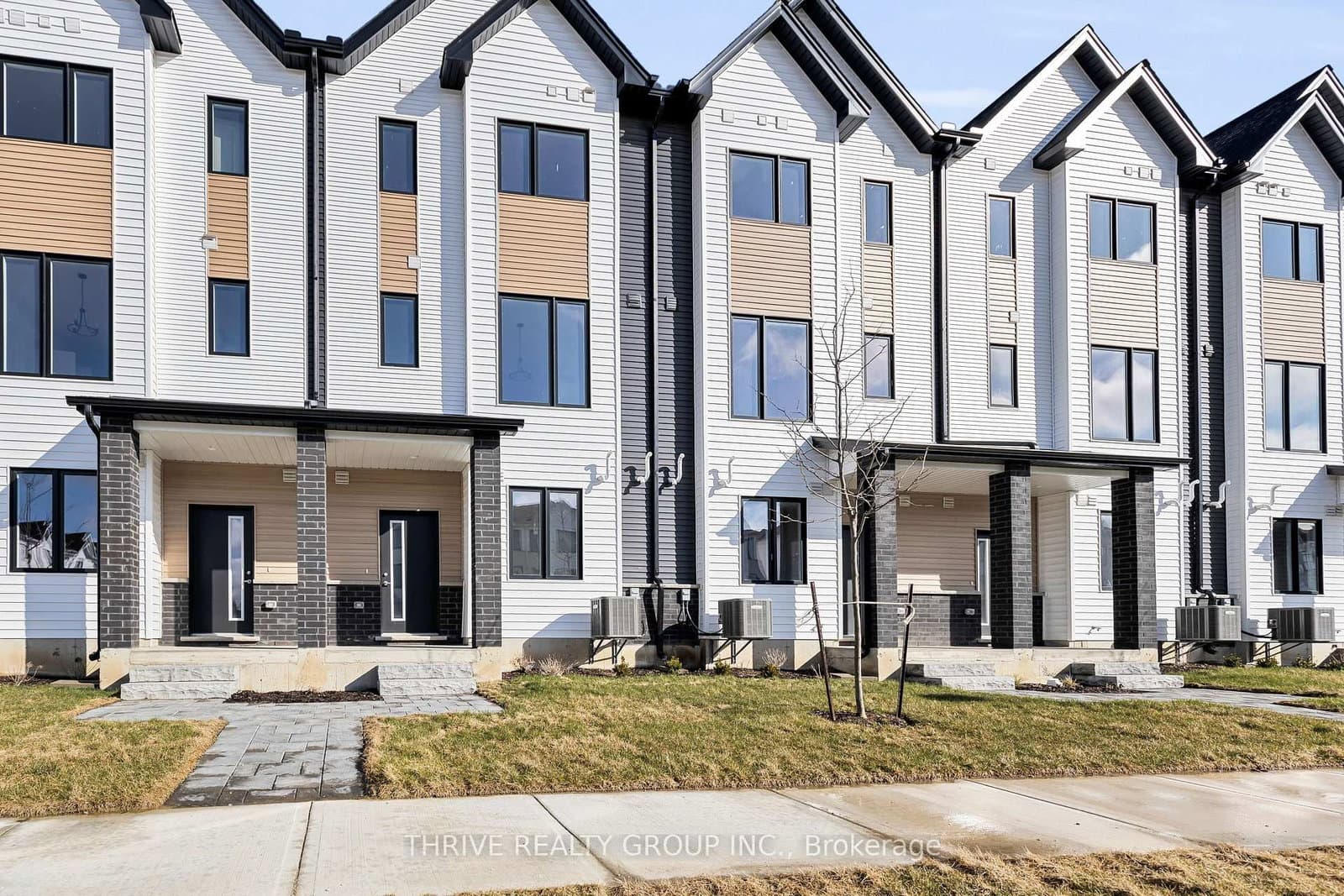 1595 Capri Crescent, Unit 56