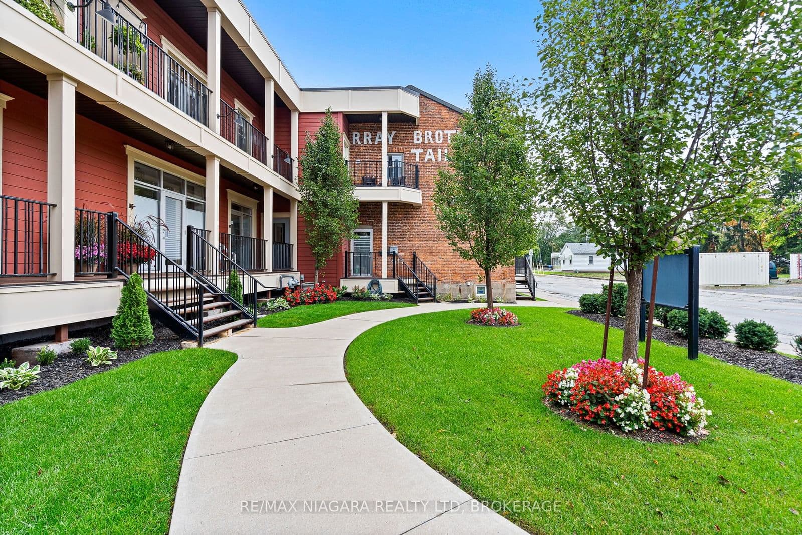 3710 MAIN Street, Unit 110