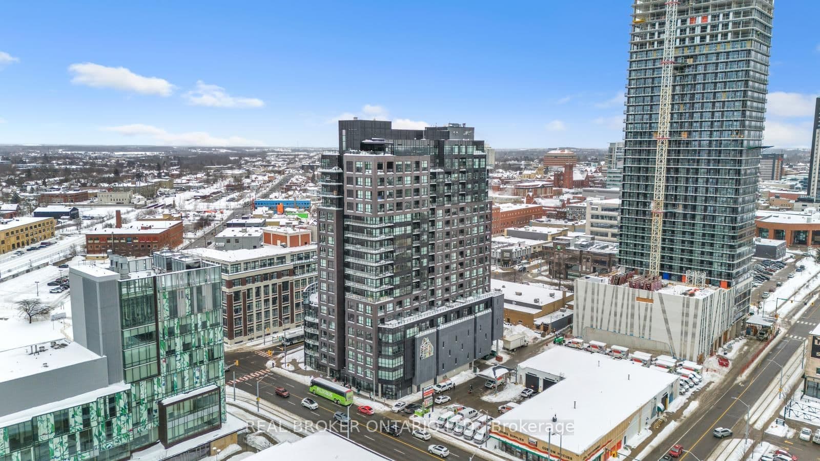 1 Victoria Street S, Unit 1603