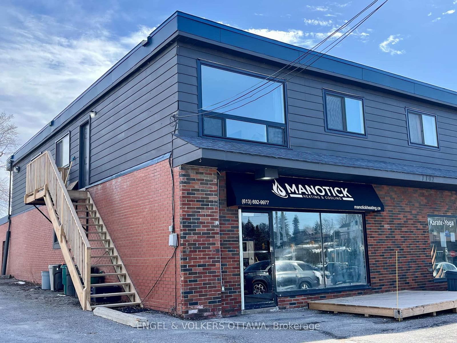 1142 CLAPP Lane, Unit D