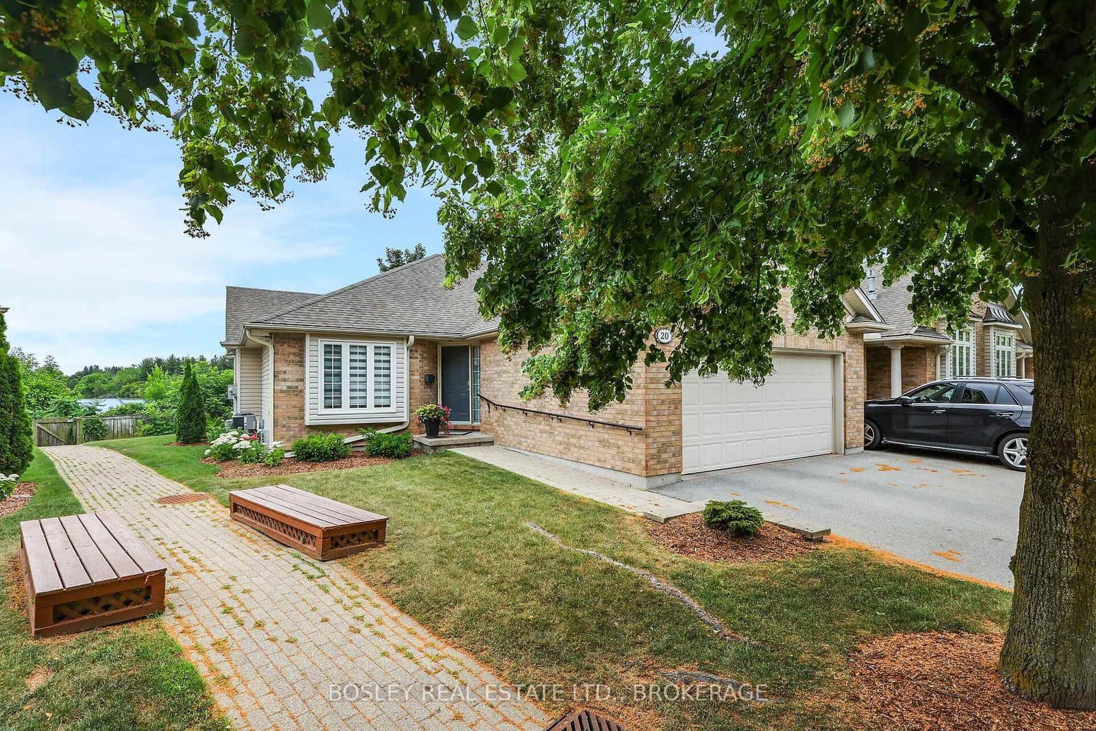 1439 Niagara Stone Road, Unit TH 20