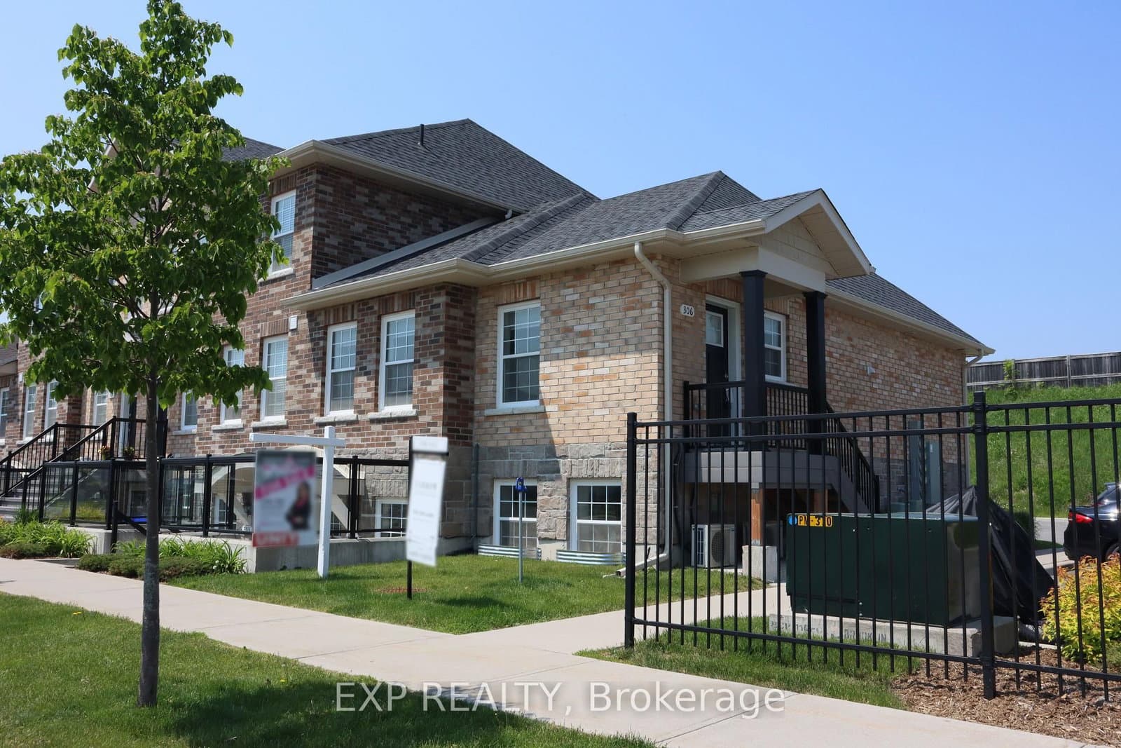 450 Lonsberry Drive, Unit 306