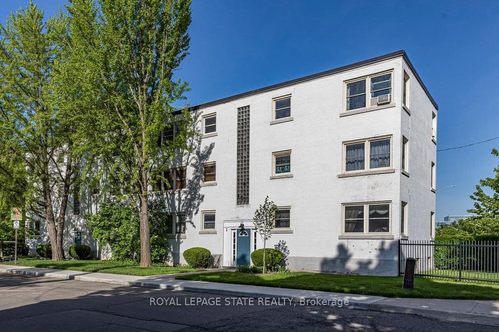 2 Stroud Road, Unit 2