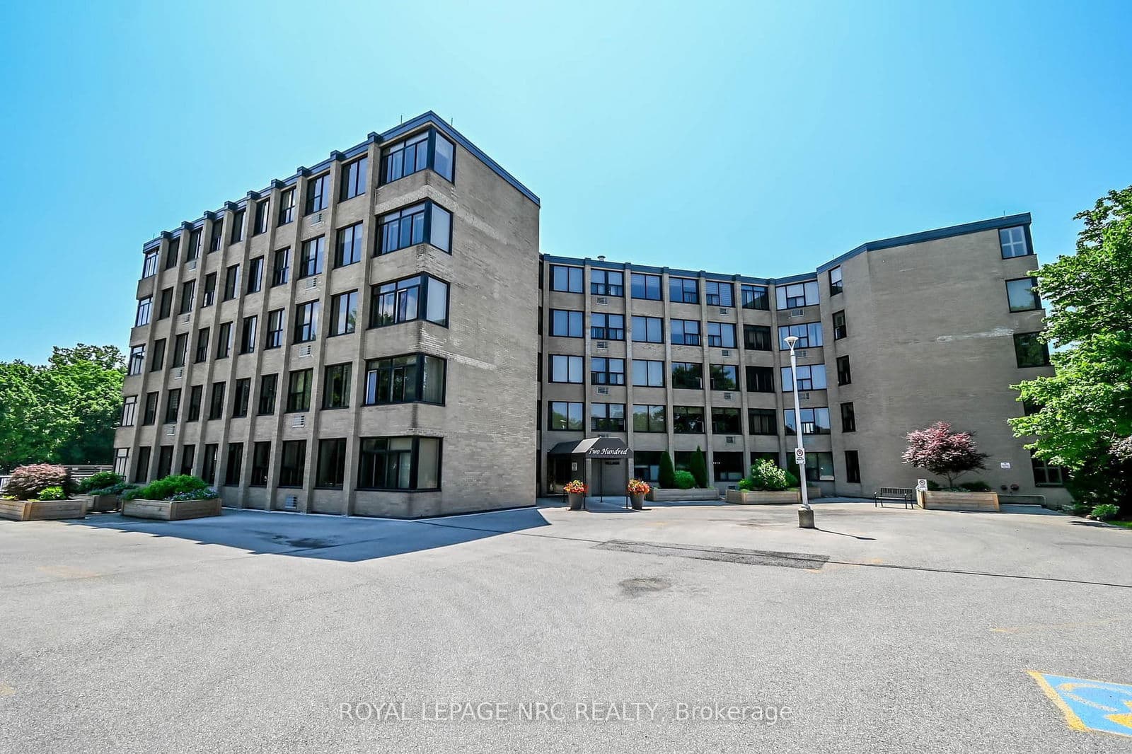 200 Hwy 20 Highway W, Unit 208B