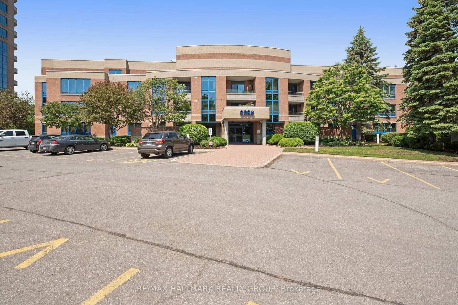 3099 Carling Avenue, Unit 108