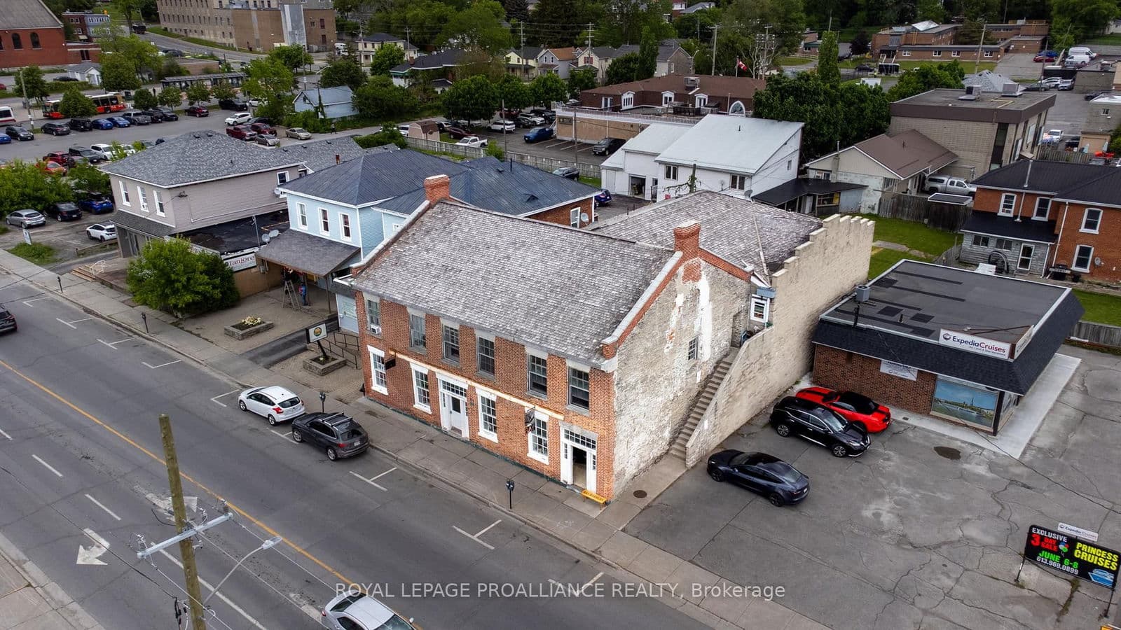 145 Pinnacle Street, Unit 4