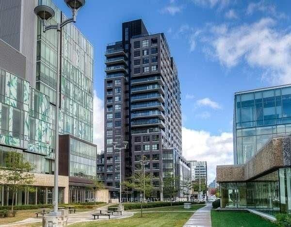 1 Victoria Street S, Unit 1712