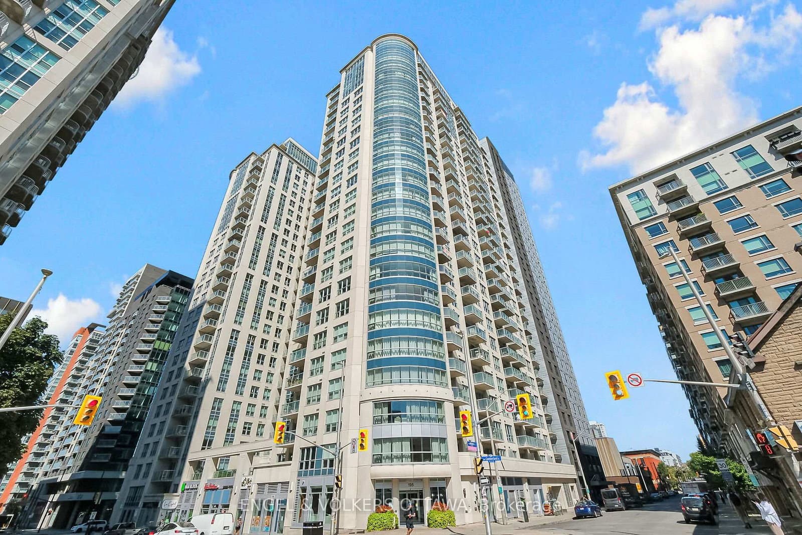 195 Besserer Street, Unit 707