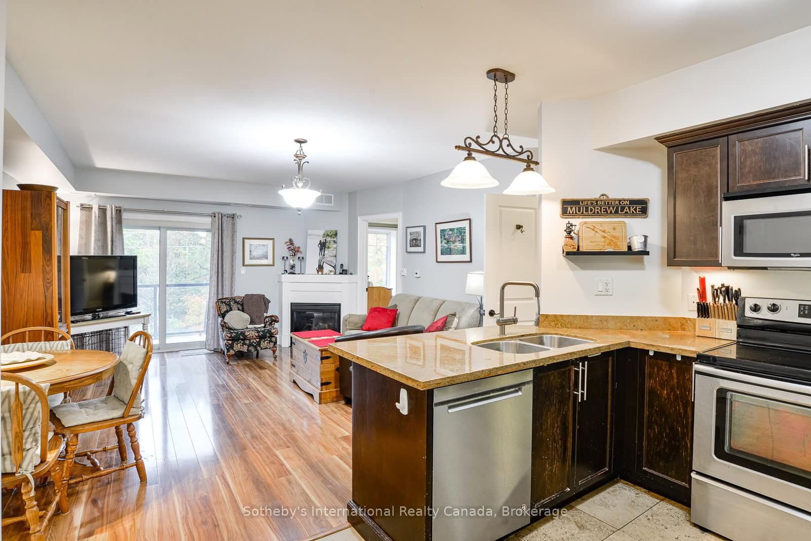 391 James Street W, Unit 407