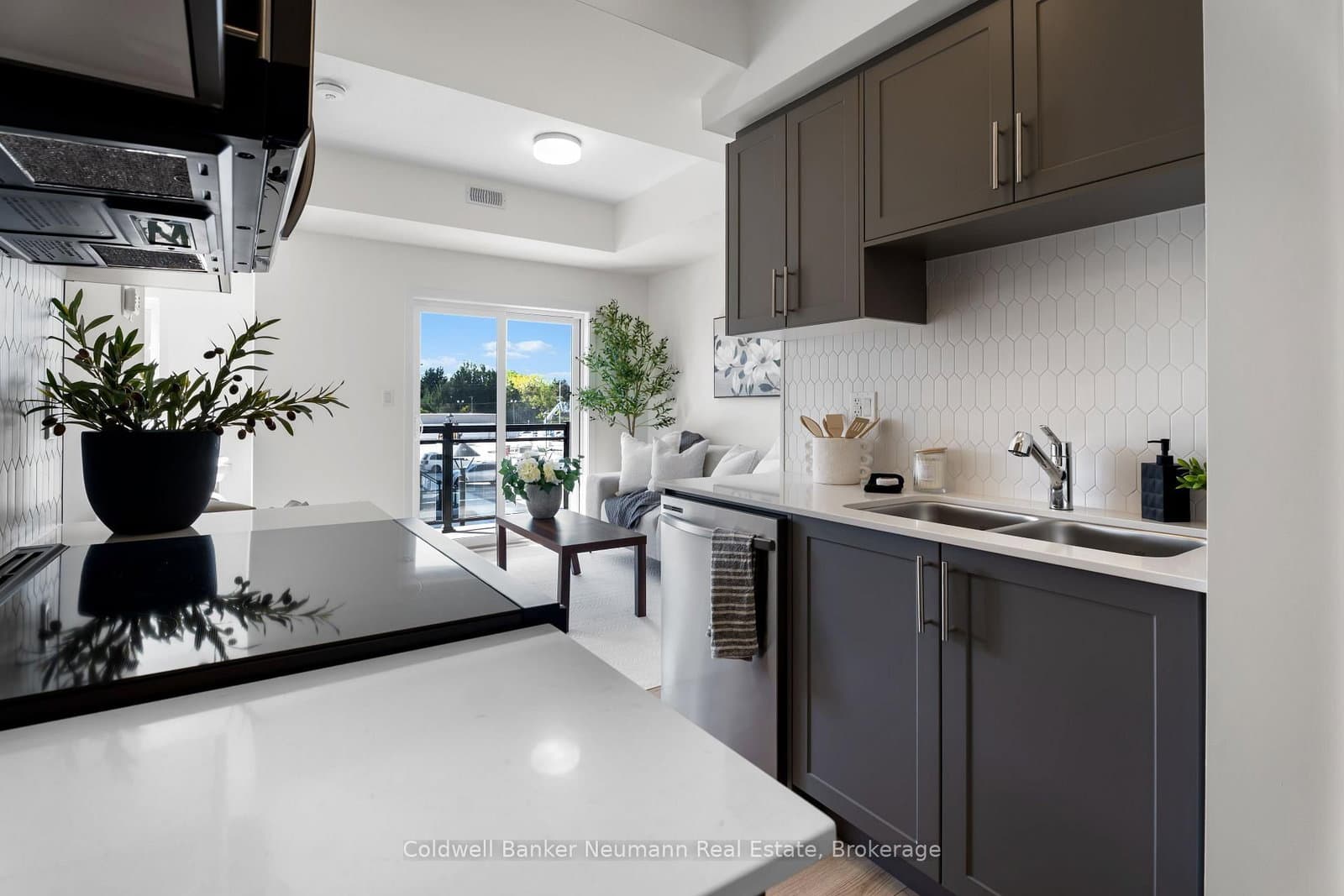 940 St. David Street N, Unit 43