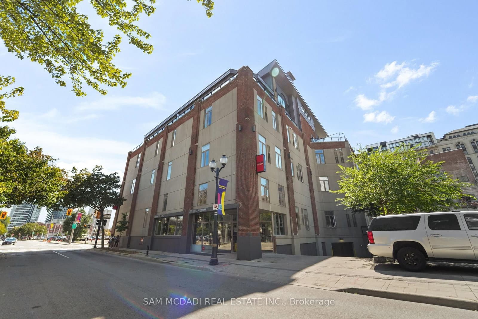 80 King William Street, Unit 301