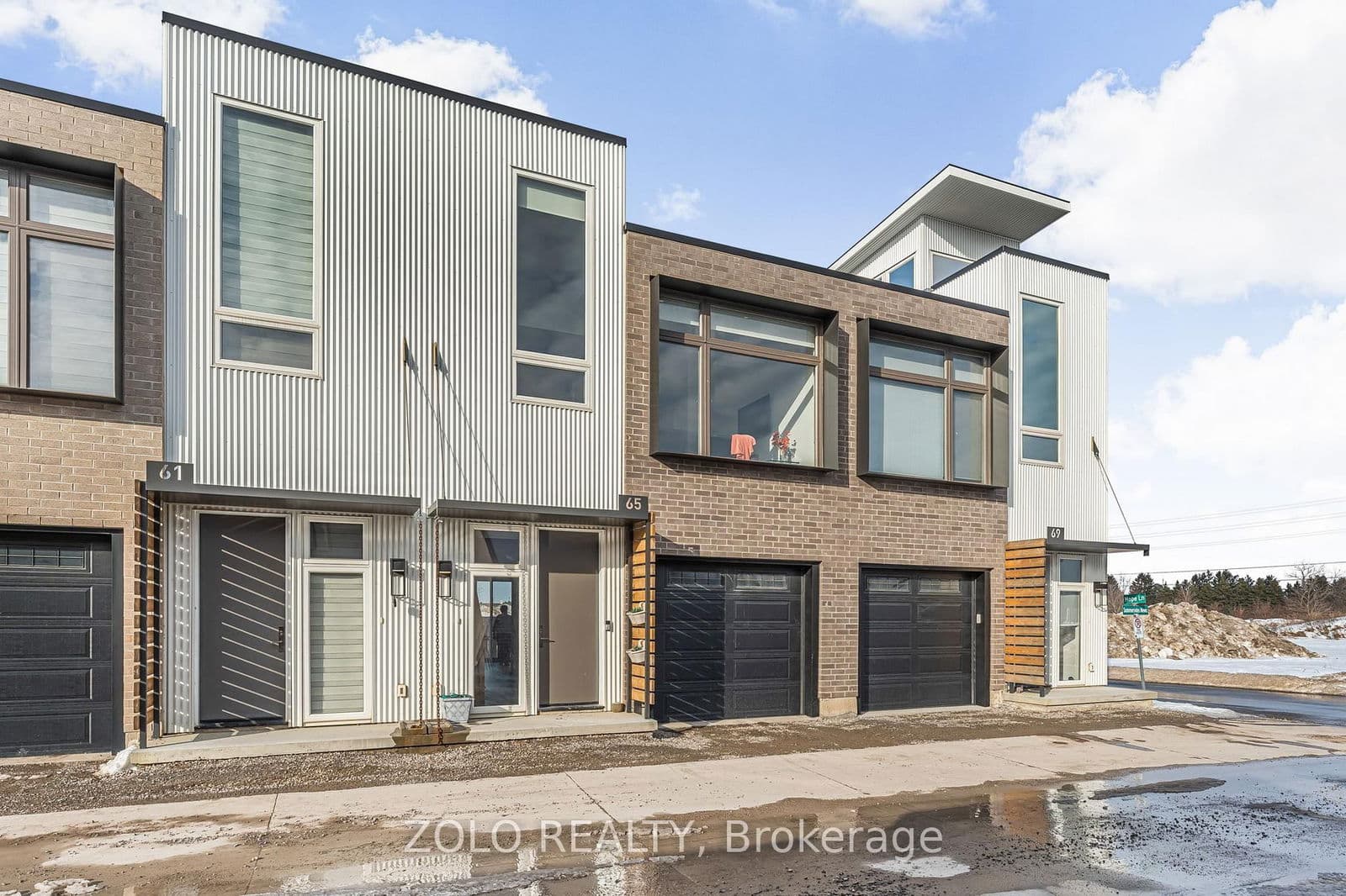 65 Summersides Mews, Unit 30