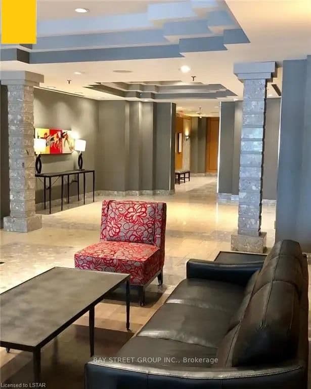 #708 - 695 Richmond Street