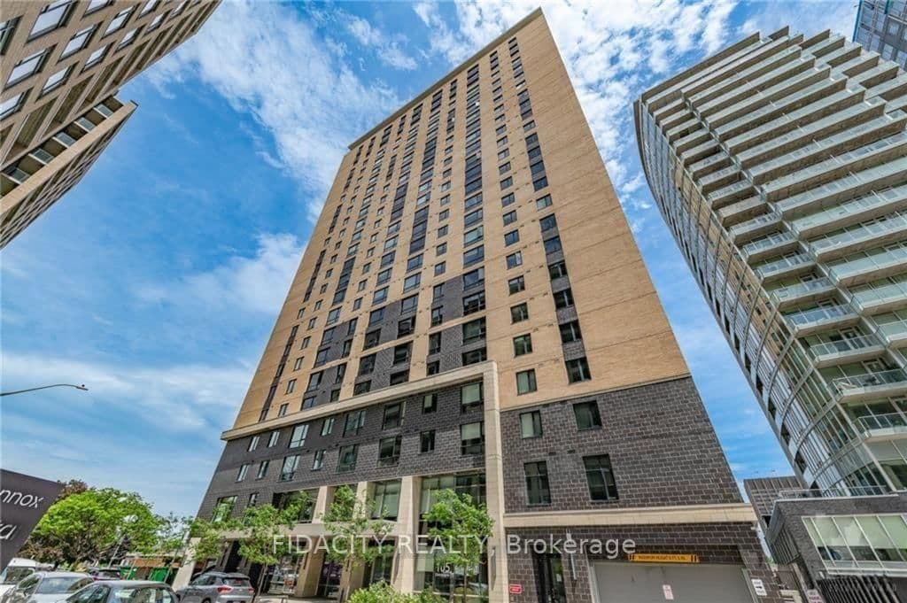 #2911 - 105 Champagne Avenue S