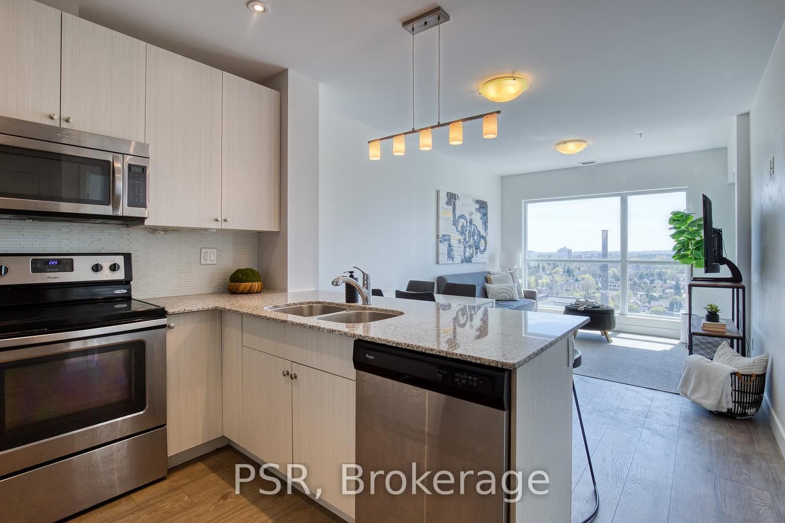 1 Victoria Street S, Unit 1205