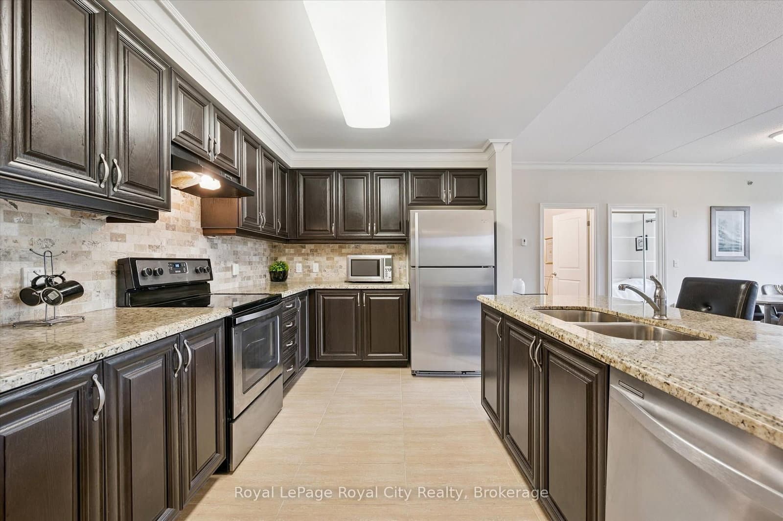 #122 - 1440 Gordon Street