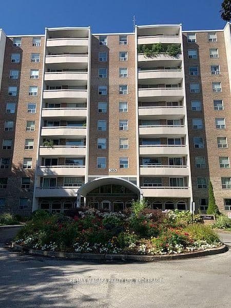 #609 - 365 Geneva Street