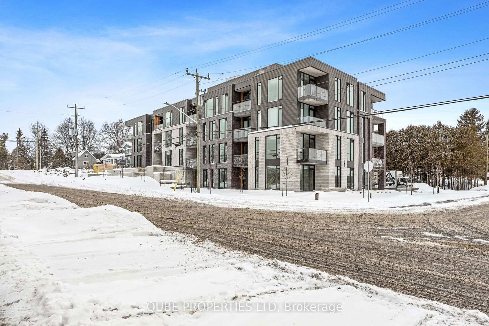 1185 Beaverwood Road, Unit 106, 201, 301